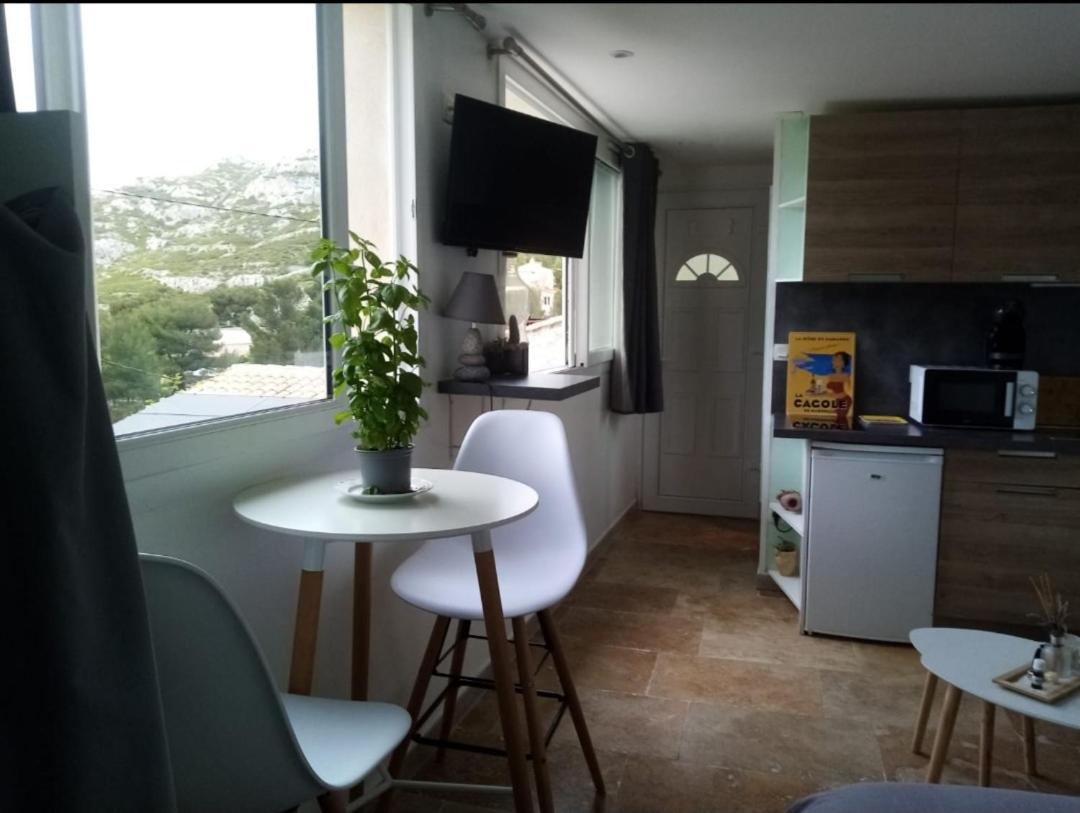 Studio D'Environ 20M2, Piscine, Vue Mer, Pour 2 Personnes Марсель Екстер'єр фото